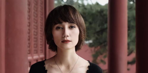 洋娃娃1977（洋娃娃1977演员表）